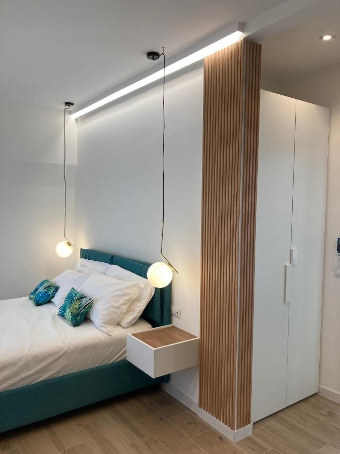 Strettomare-Business & Travel Apartment 雷焦卡拉布里亚 外观 照片