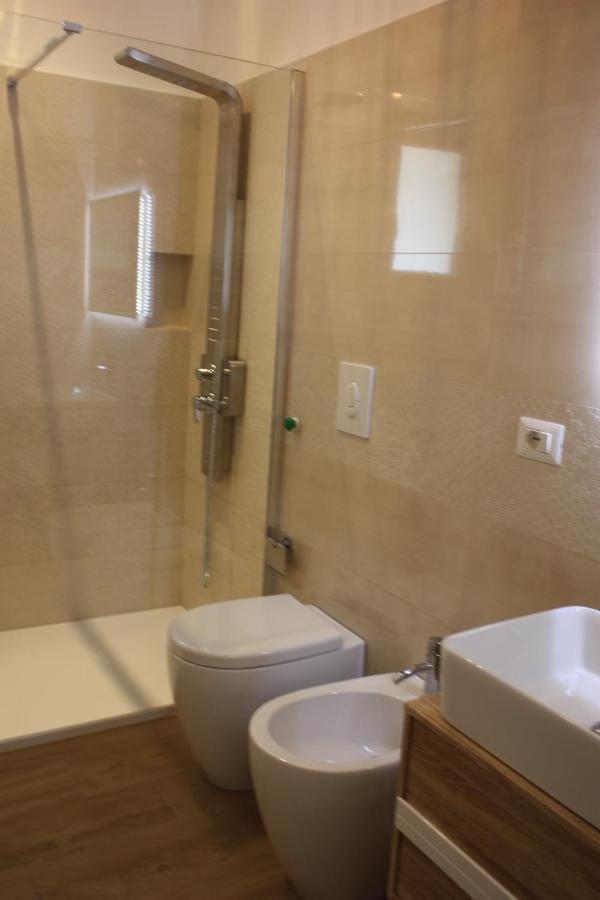 Strettomare-Business & Travel Apartment 雷焦卡拉布里亚 外观 照片